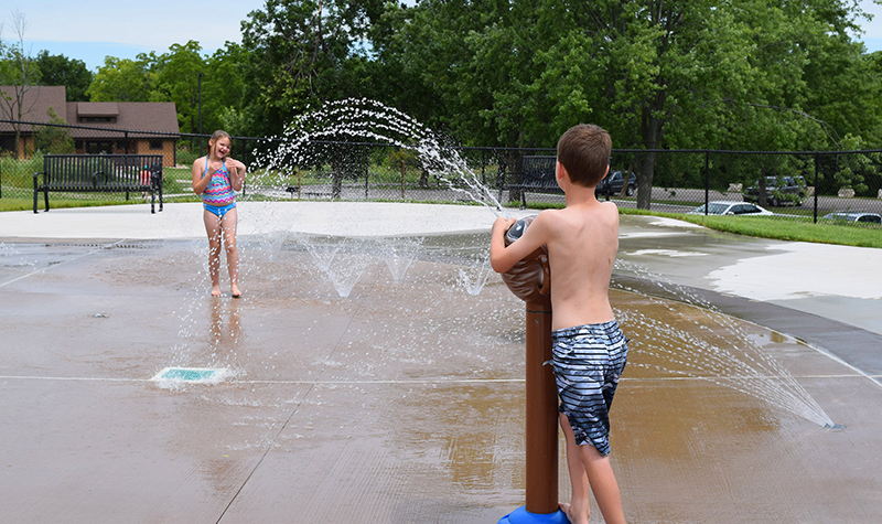 Blue Mound State Park Splashpad - Landscape Architecture - Ayres